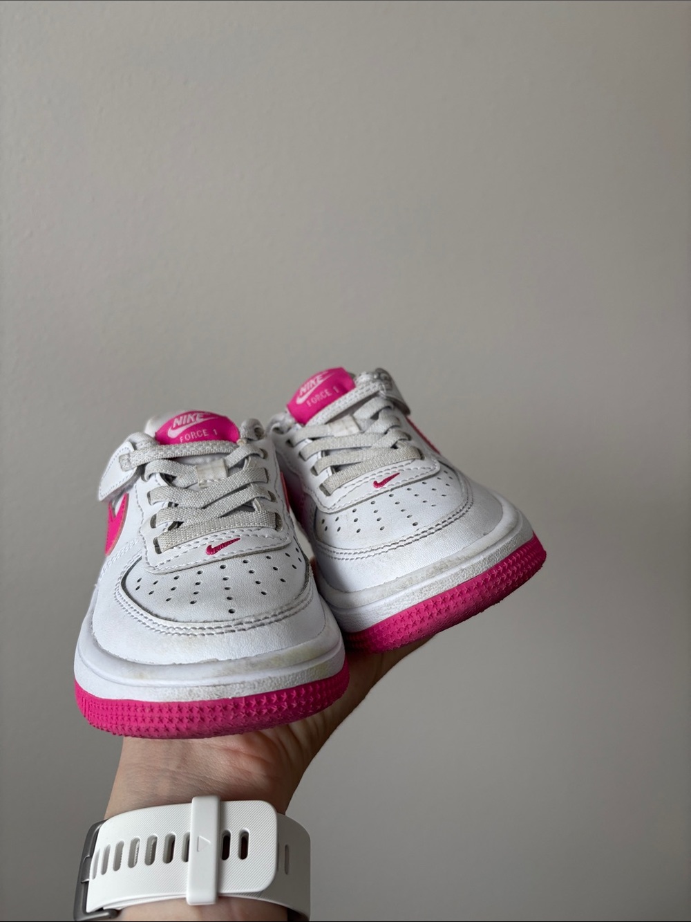 Nike AIR FORCE 1 WHITE/LASER FUCHSIA kids size 8 C lace up Velcro sneakers - Picture 9 of 14